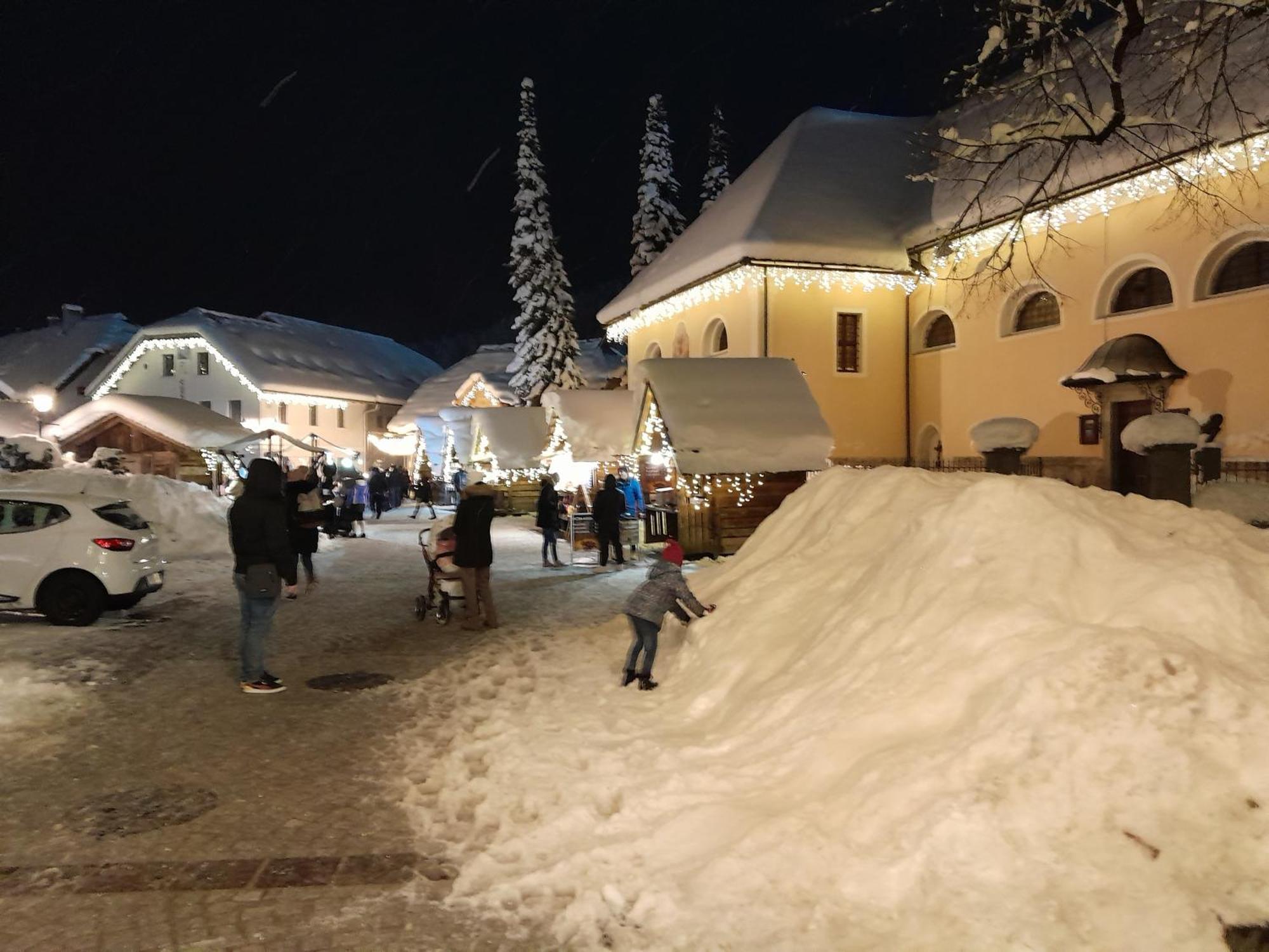 Les Chalet Kranjska Gora Duplex Ngoại thất bức ảnh